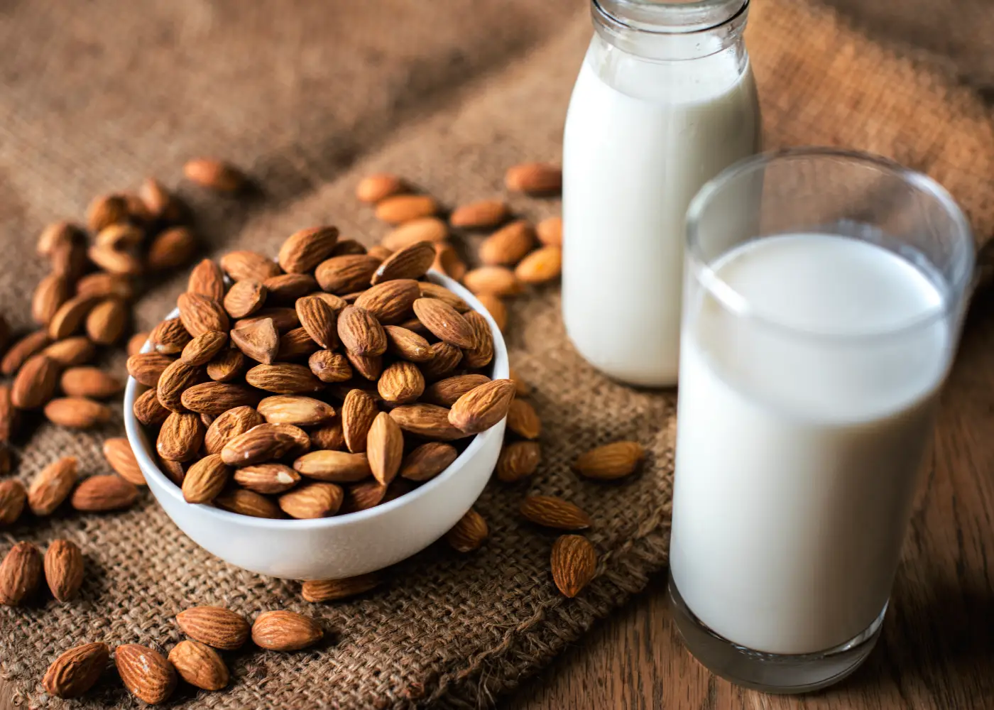 10 Surprising Health Benefits of Drinking Fresh Milk